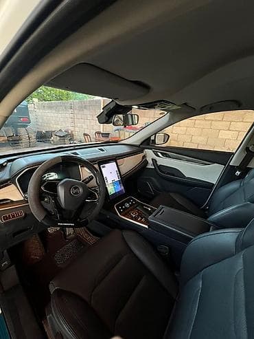 инвертор купить: Электромобиль кроссовер Основное: - Кузов: компактный кроссовер 5 — 9