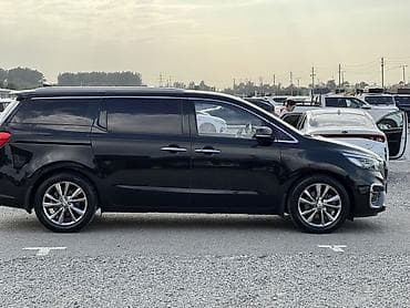 w210 210: Kia Carnival: 2019 г., 2.2 л, Автомат, Дизель, Минивэн — 2