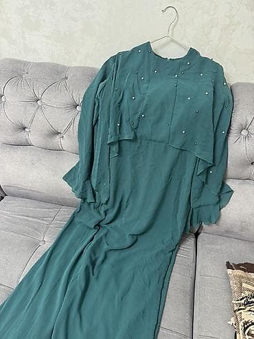 вечернее платье синий: Все платье в идеальном состоянии, продаю по очень низкой цене — 6