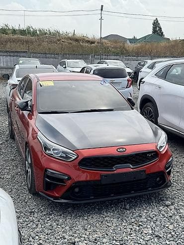 арзан машине: Kia Cerato: 2019 г., 1.6 л, Кол менен иштөөчү, Бензин, Хетчбек — 1