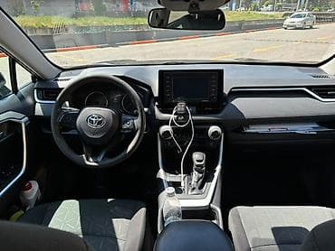 Toyota RAV4: 2019 г., Автомат, Бензин, Кроссовер — 7