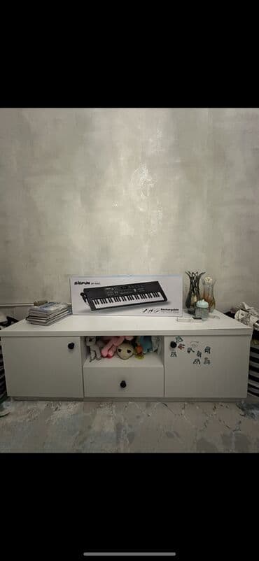 Продаю Б/У в отлисном состоянии
Тв тумбу пять тысяч сомов at lalafo.kg Продаю Б/У в отлисном состоянии
Тв тумбу пять тысяч сомов