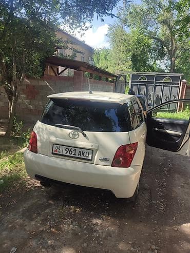 Продажа авто: Toyota Ist: 2005 г., 1.3 л, Автомат, Бензин, Хэтчбэк — 8