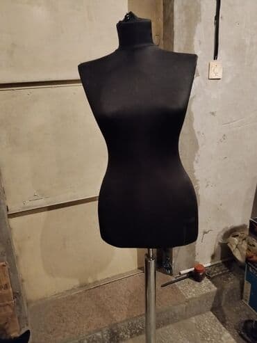 манекен для обуви: Манекены для демонстрации одежды Комплект из двух женских манекенов — 3