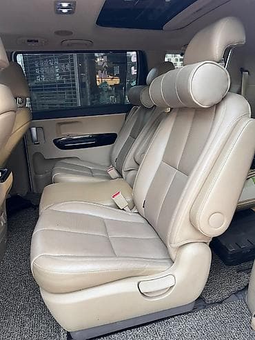 deepal so7: Kia Carnival: 2020 г., 2.2 л, Автомат, Дизель, Минивэн — 7