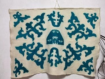 Настенная панель/ковёр ручной работы из войлока с национальным