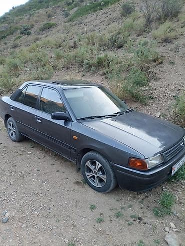 Mazda 323: 1989 г., 1.6 л, Механика, Бензин, Седан — 8