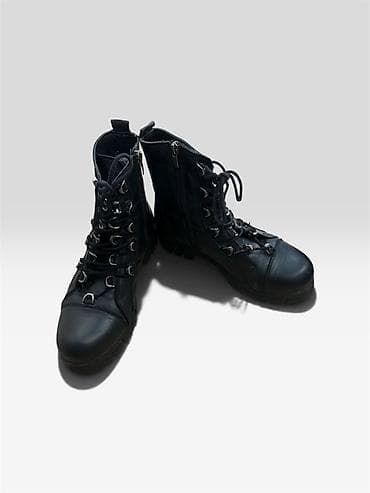 ❗️10 пар обуви за 7500сом!!! Продаю в связи с отъездом 1️⃣ Nike