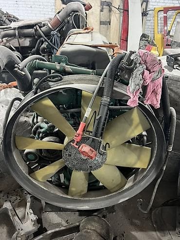 генератор дыма: Двигатель Volvo D13K460 (EUVI) - Модель: D13K460 EUVI (указано на — 2