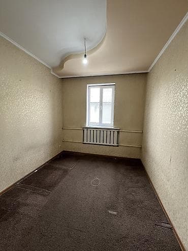 Продажа домов: Продается дом 4 комнат, 3 соток Есть свет, вода Отопление и — 6