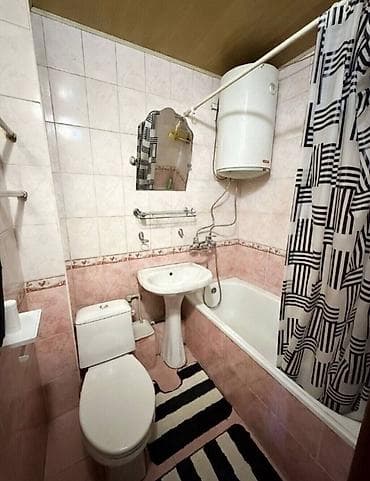 3 комнаты, 58 м², 4 мкр 104 серия, 2 этаж — 4