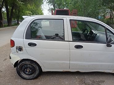 арзан машине: Daewoo Matiz: 2000 г., Кол менен иштөөчү, Хетчбек — 1
