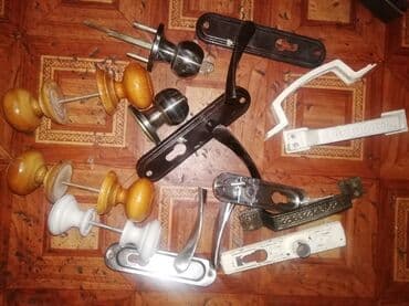 купить медогонку: Ручки дверные, цена за штуку — 1