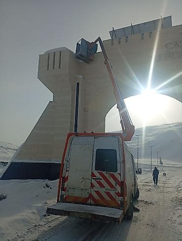 6d mark 2: Услуги автовышки на базе фургона - Рабочая высота: ориентировочно до — 2