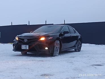 forester 2009: Toyota Camry: 2017 г., 2.5 л, Автомат, Бензин, Седан — 3