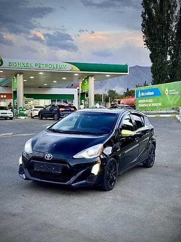 тойота приус с: Toyota Prius C: 2016 г., 1.5 л, Гибрид, Хэтчбэк — 9