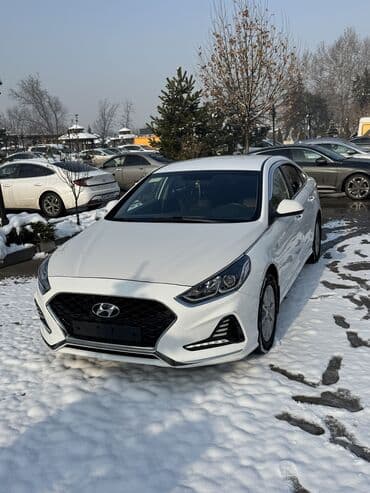 Hyundai Sonata: 2020 г., 2 л, Автомат, Газ, Седан