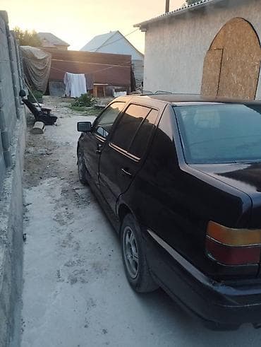 vin code: Volkswagen Vento: 1993 г., 1.8 л, Механика, Бензин, Седан — 8