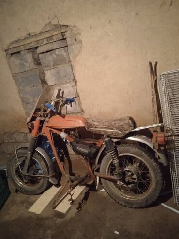 двигатель зид: Мотоцикл советского образца, дорожный/эндуро класс малого объёма — 1