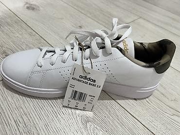 Спорттук бут кийим: Эркектердин кроссовкасы, 42.5, Adidas, Жаңы, түсү - Ак — 2