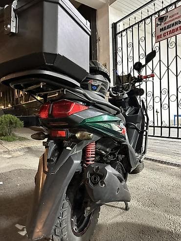 скутер samurai: 🛵 Samurai 150cc — тяга зверская, едет как надо! 💪 Разгон бодрый — 6