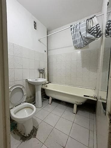 купит квартиры: 1 комната, 35 м², 105 серия, Джал мкр (в т.ч. Верхний, Нижний, Средний) 105 серия, 3 этаж, Требуется ремонт — 4
