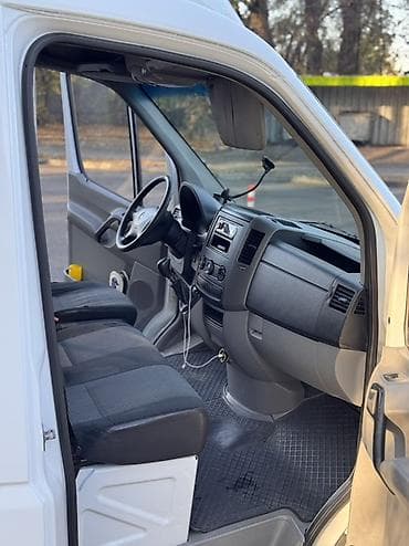 дубл: Mercedes-Benz Спринтер: 2011 г., 2.2 л, Механика, Дизель — 6
