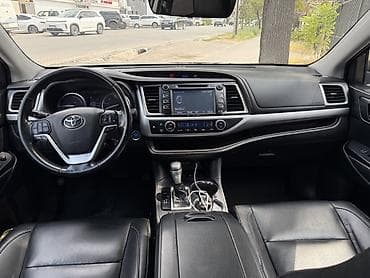 audi q6: Toyota Highlander: 2019 г., 3.5 л, Вариатор, Гибрид, Кроссовер — 8