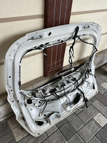 аутбек вилдернес: Крышка багажника Subaru, 2022 г., Б/у, Оригинал — 2