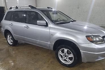 range rower: Mitsubishi Outlander: 2004 г., 2 л, Механика, Бензин, Кроссовер — 2