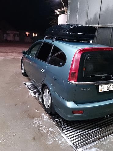 японский авто: Honda Stream: 2002 г., 2 л, Механика, Бензин, Минивэн — 8