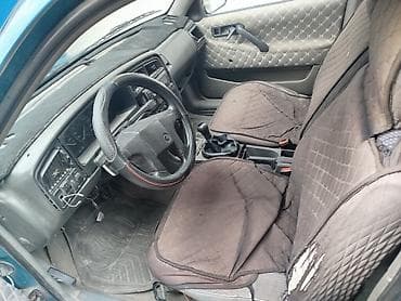 Volkswagen Passat: 1991 г., 1.8 л, Механика, Бензин, Универсал — 6