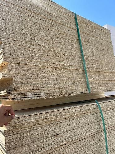 лдсп размеры: Стопка листов ДСП, скрепленных зелеными лентами, уложенных на — 2