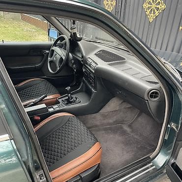 step 2: BMW 5 series: 1993 г., 2 л, Механика, Бензин, Седан — 9