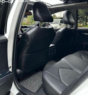 авто из кореи в наличии в бишкеке: Toyota Camry: 2018 г., Седан — 12