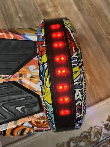 tinbot ts1 pro: Гироскутер 10" с яркой граффити-расцветкой и LED‑подсветкой - Диаметр — 6