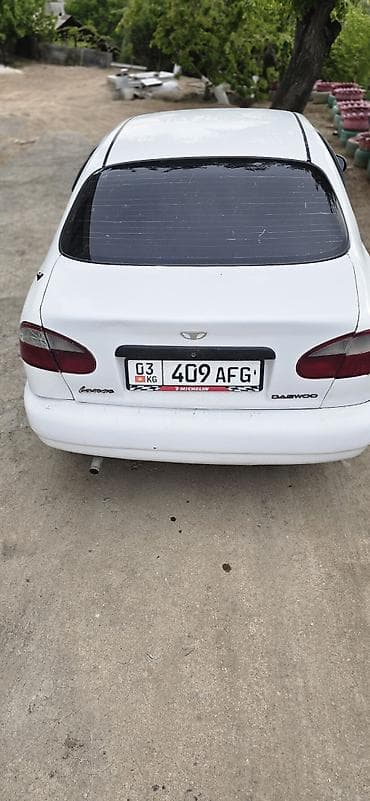 Daewoo Lanos: 1997 г., 1.5 л, Механика, Бензин, Седан