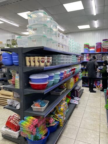 оборудование в бутик: Витрины, стеллажи, полки торговые металлические б/у, полка магазинная — 5