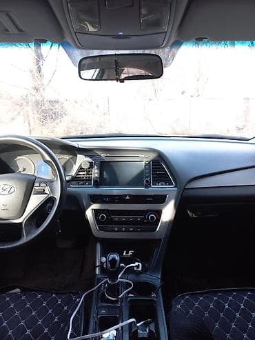 Hyundai Sonata: 2017 г., 2 л, Автомат, Седан — 3