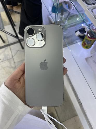 Техника и электроника: IPhone 15 Pro Max, Б/у, 256 ГБ, Natural Titanium, Защитное стекло, Зарядное устройство, Чехол, В рассрочку, 87 % — 2