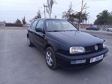 Volkswagen Golf: 1992 г., 1.8 л, Механика, Бензин, Хэтчбэк — 7
