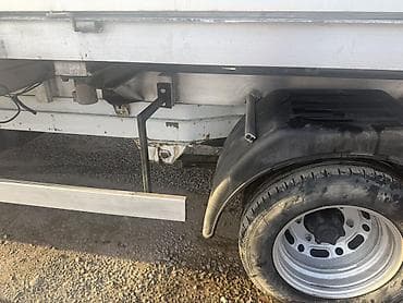 w124 2 2: Грузовик, Mercedes-Benz, Дубль, Б/у — 9