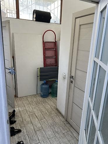 Коммерциялык мүлк: Кеңселерди ижаралоо, 144 м², 1-катар, Өзүнчө кире бериши менен, Өзүнчө санитардык түйүнү менен — 8