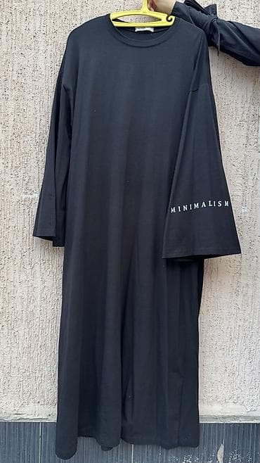 черный пеньюар: Черное платье-футболка oversize
Хорошее состояние. Супер удобное — 1