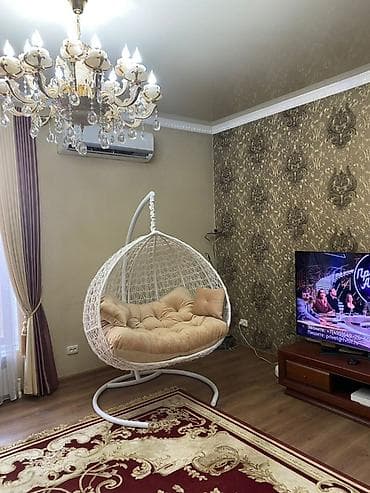 кресло качалки: Подвесное кресло, Б/у, Самовывоз, цвет - Белый — 1