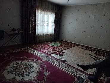 4: 🏙️ Продаётся: дом (4 комнаты) — 92 м² (участок 4 сотки) 📍 Локация: ж/м — 8