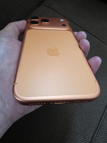 nokia e6: IPhone 17 Pro Max, Б/у, 256 ГБ, Оранжевый, 100 % — 5