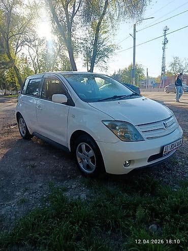 Toyota Ist: 2003 г., Автомат, Бензин, Хэтчбэк