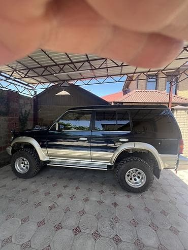 srv 2: Mitsubishi Pajero: 1993 г., 2.2 л, Механика, Дизель, Внедорожник — 1