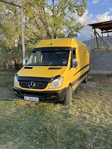 авто вит: Легкий грузовик, Mercedes-Benz — 5